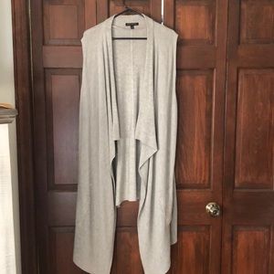 Sleeveless Cardigan